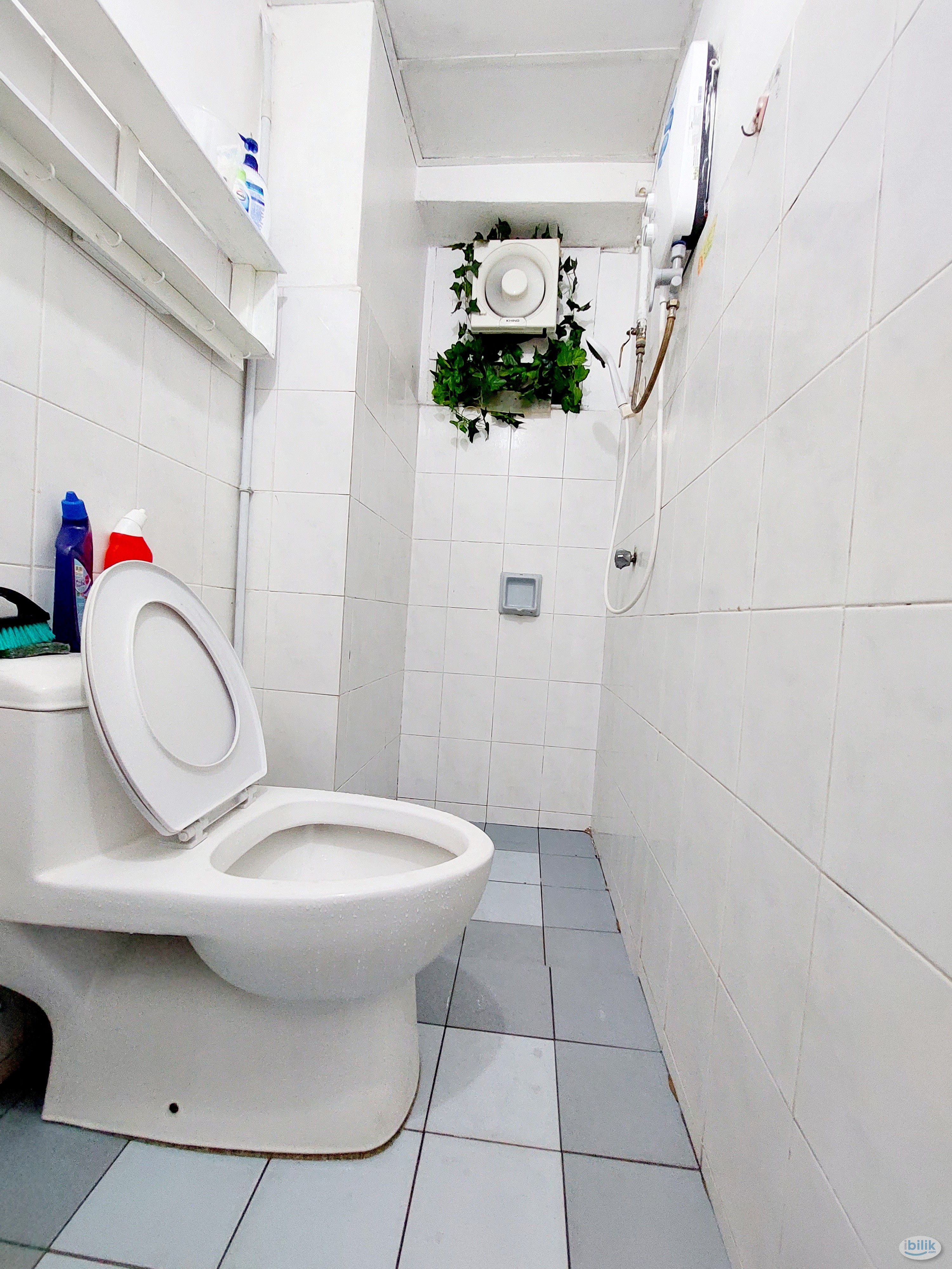 Single Room nearby MRT at Taman Serdang Perdana, Seri Kembangan - Image 3