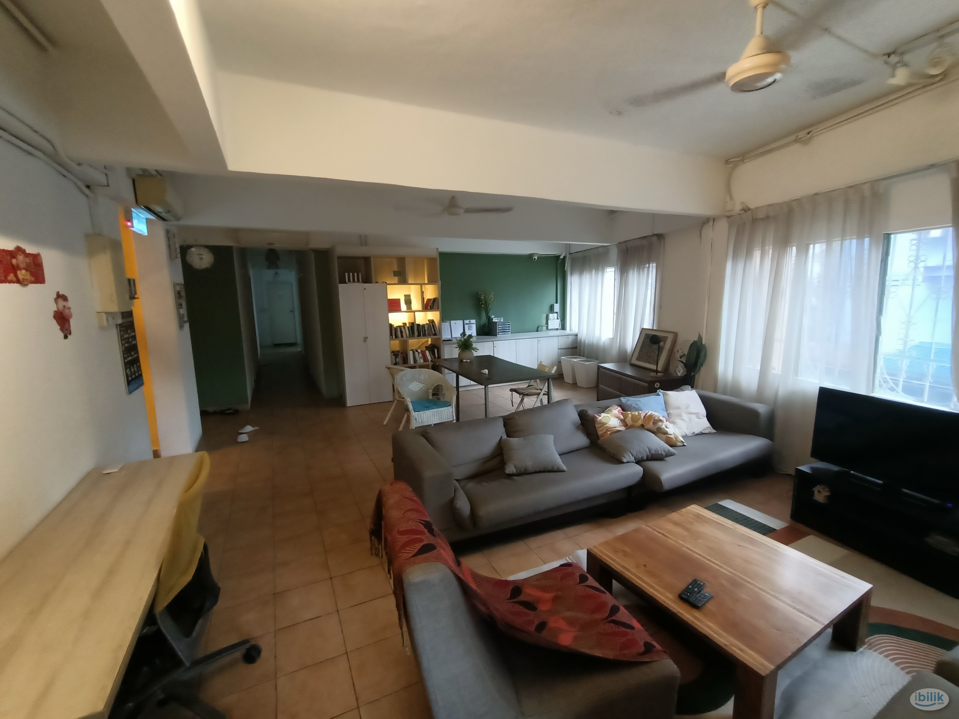 Zero Deposit 🏡 Co-Living Room at Hotel Orange Pekoe@ KL City Center - Image 2