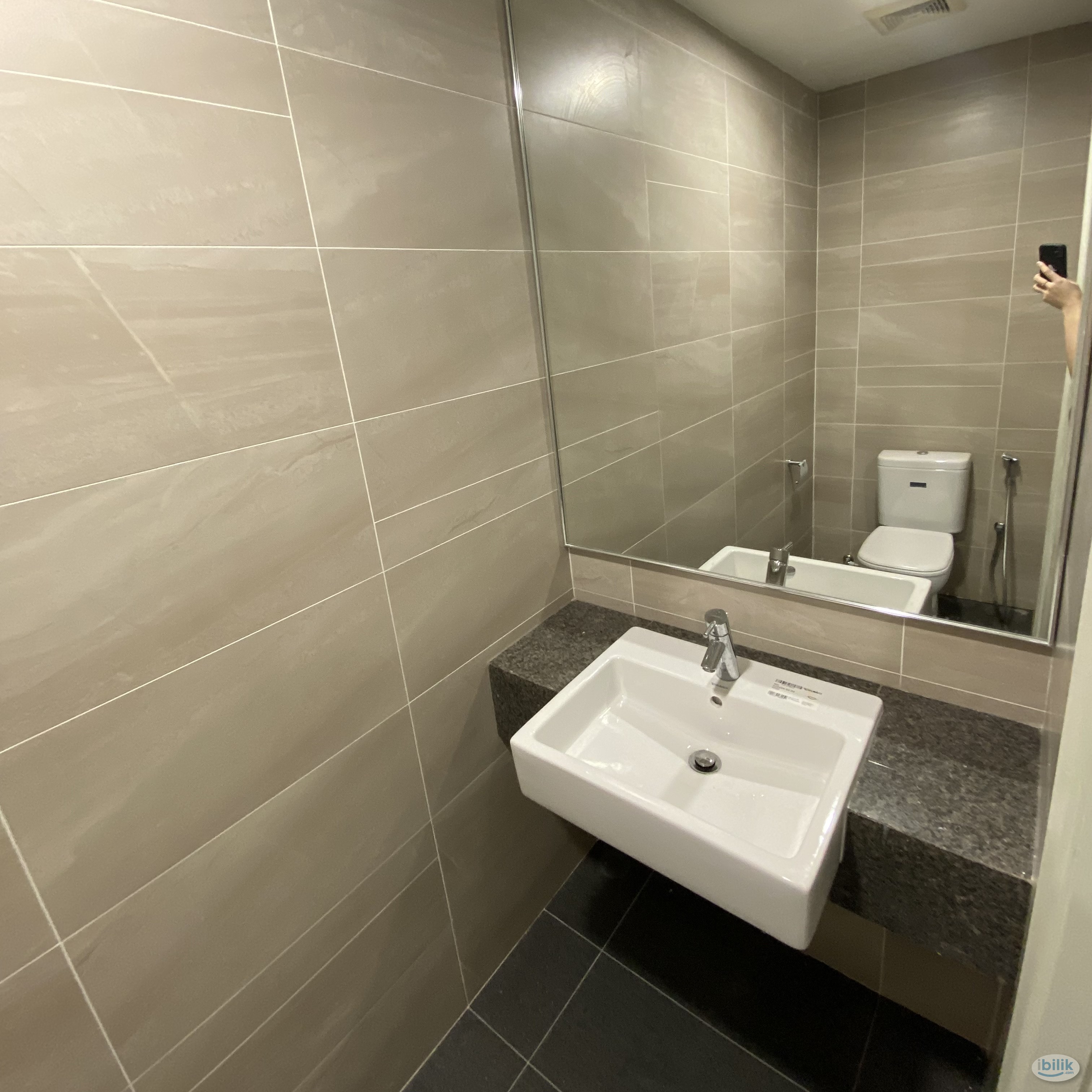 (NEAR 2ND LINK) MALE UNIT Spacious Middle Room at Residensi ledang @ East Ledang, Iskandar Puteri (July release) - Image 5