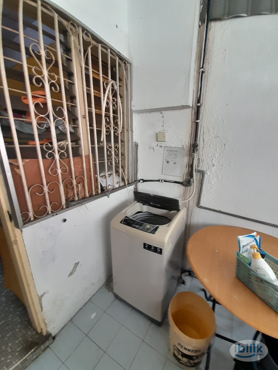 Master Room with Balcony at SS4C Kelana Jaya, Petaling Jaya - Image 5
