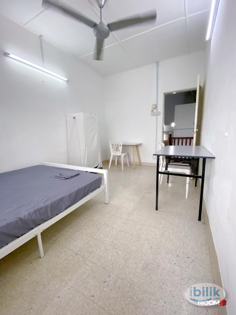 🏠 Fully Furnished Middle Room Landed in SS2 Petaling Jaya 🏠near Damansara/Sea Park🏖️✨ - Image 3