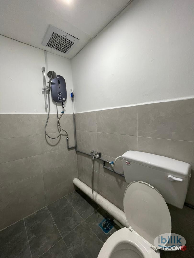 0️⃣Deposit✨Include Utilities✨Single Room at Puchong Jaya, 2 minutes Walking distance to LRT station🌟 - Image 2