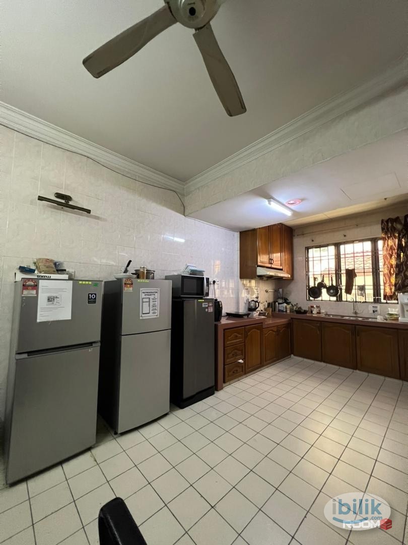 0️⃣Deposit✨Include Utilities✨Single Room at Puchong Jaya, 2 minutes Walking distance to LRT station🌟 - Image 3