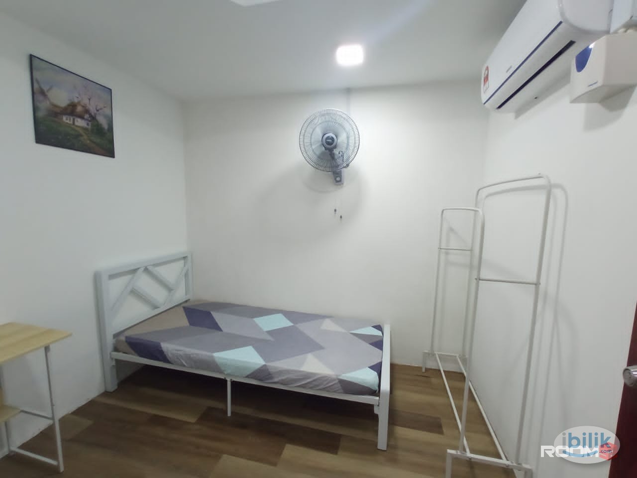 🌈PUCHONG Room Rental Area 📍 Walking Distance To IOI Puchong Jaya LRT Station🚆Fully Furnished ❗ Zero Deposit - Image 1