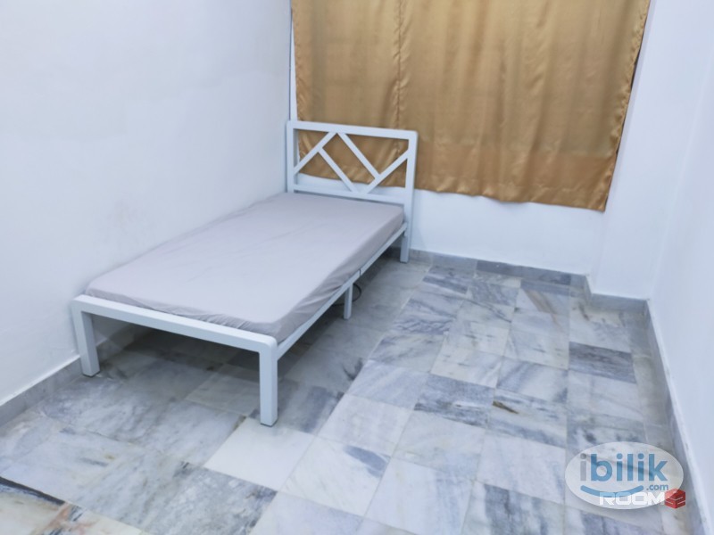 Single Room Rent in Bandar Puchong Jaya Easy Access IOI Mall / LRT Station 🚡 - Image 1