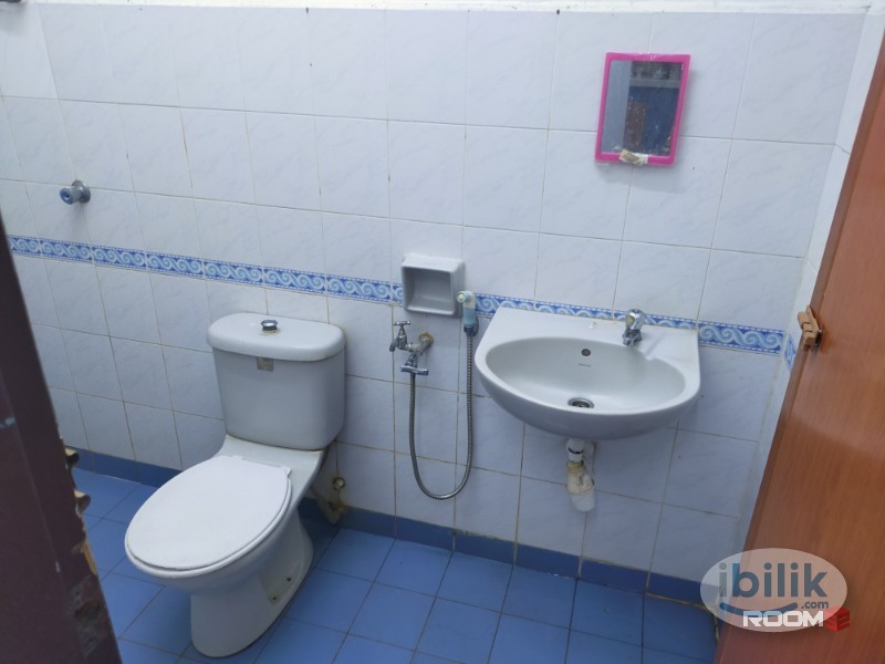 Single Room Rent in Bandar Puchong Jaya Easy Access IOI Mall / LRT Station 🚡 - Image 2