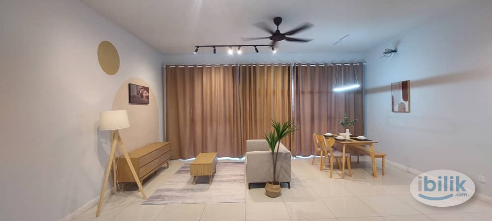 Secoya Residence Master bedroom - Image 2