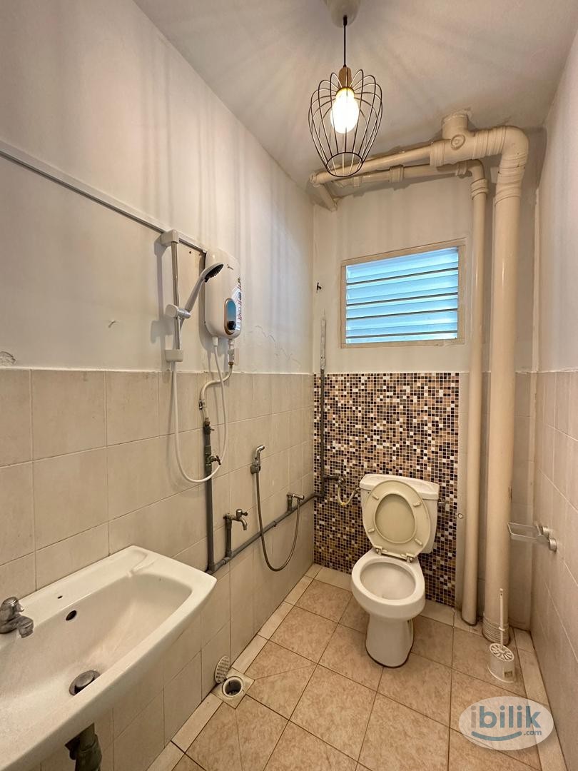 🌈NEW UNIT Middle & Single Room at Damansara Kim, Damansara Utama 8minswalk to TTDI MRT Station - Image 5