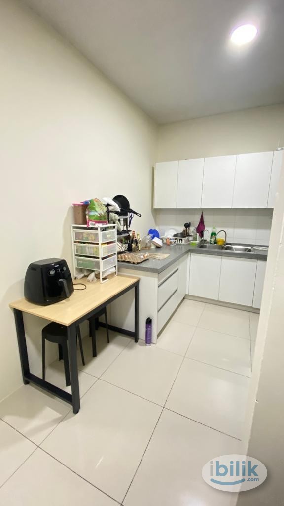 Single Room at Setiawalk, Pusat Bandar Puchong - Image 3