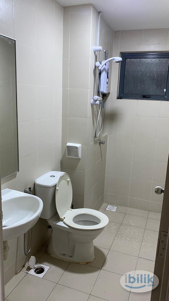 Single Room at Setiawalk, Pusat Bandar Puchong - Image 5