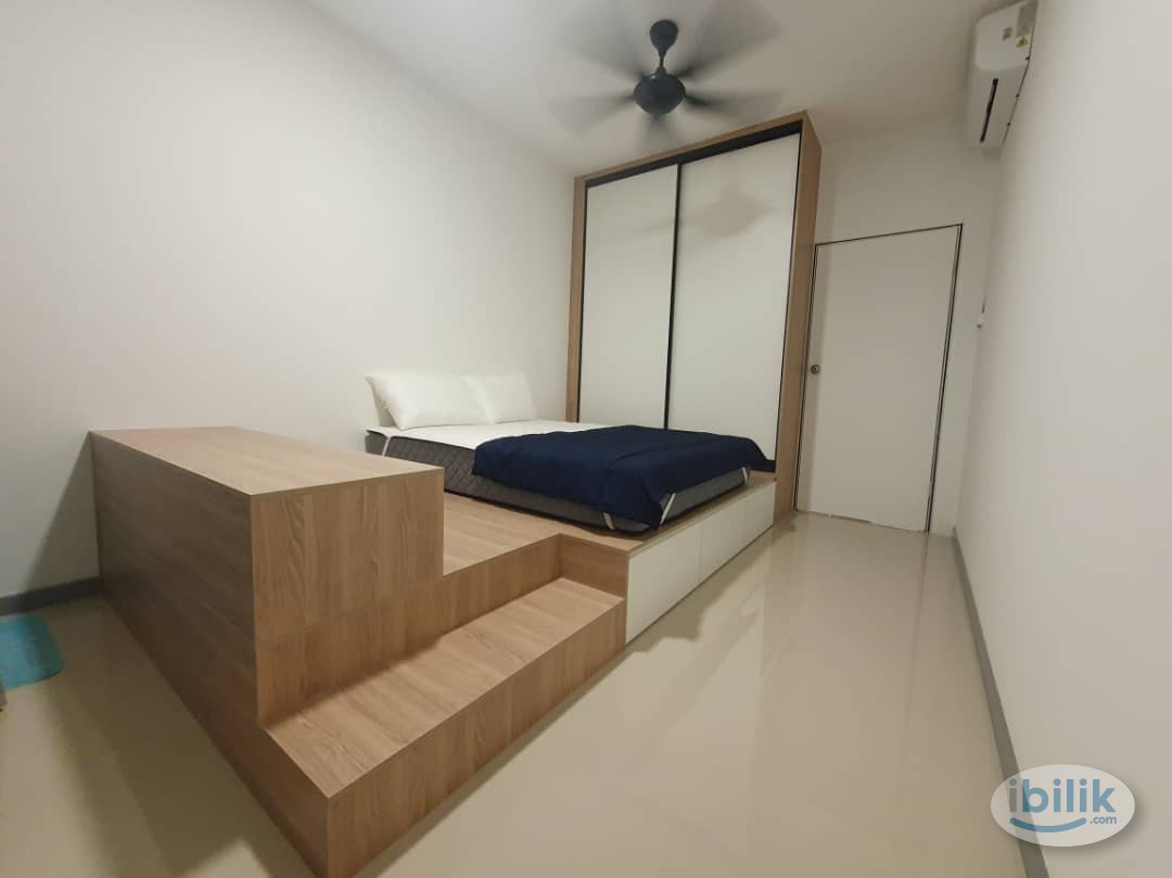 Masterbedroom:  5 stations to KL sentral (15 Mins) - Image 2
