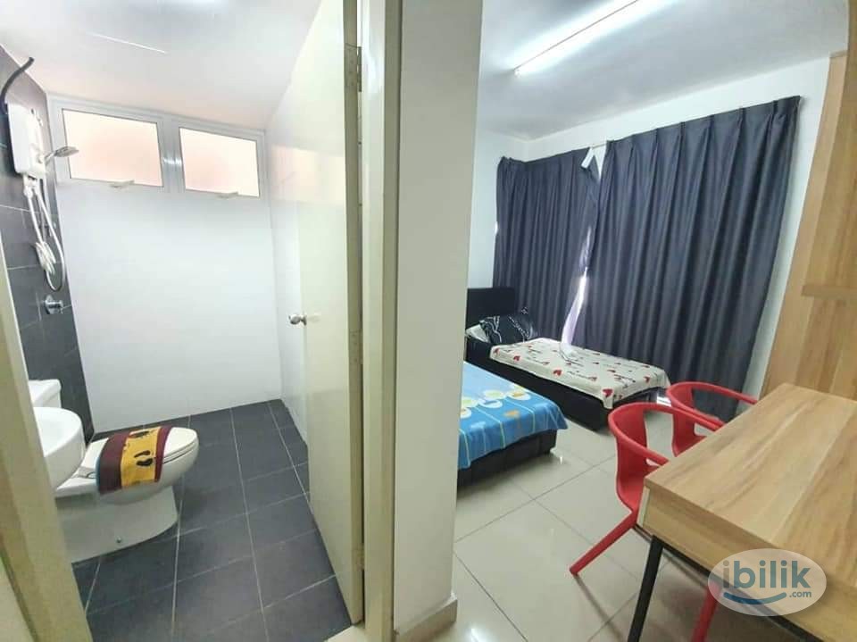 Master Room at Block J, Pacific Place, Ara Damansara - Image 2