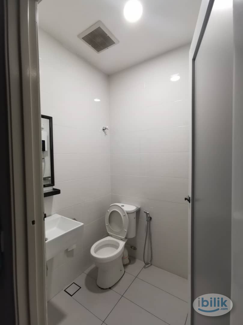 Shah Alam Batu Tiga Room for Rent - Image 5