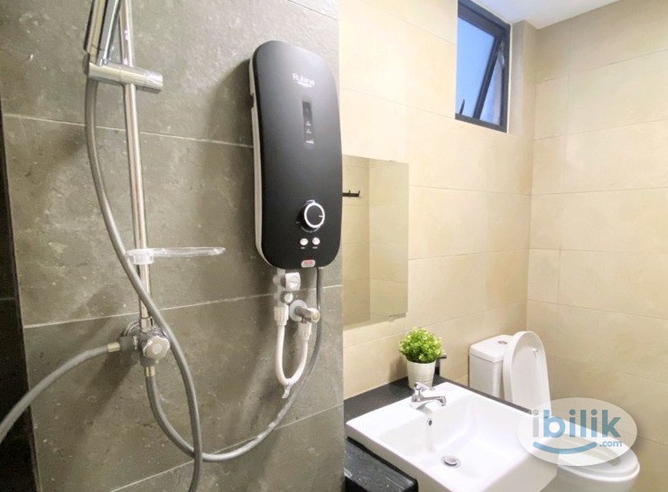 Female Single Room at Ara Tre, Petaling Jaya - Image 4