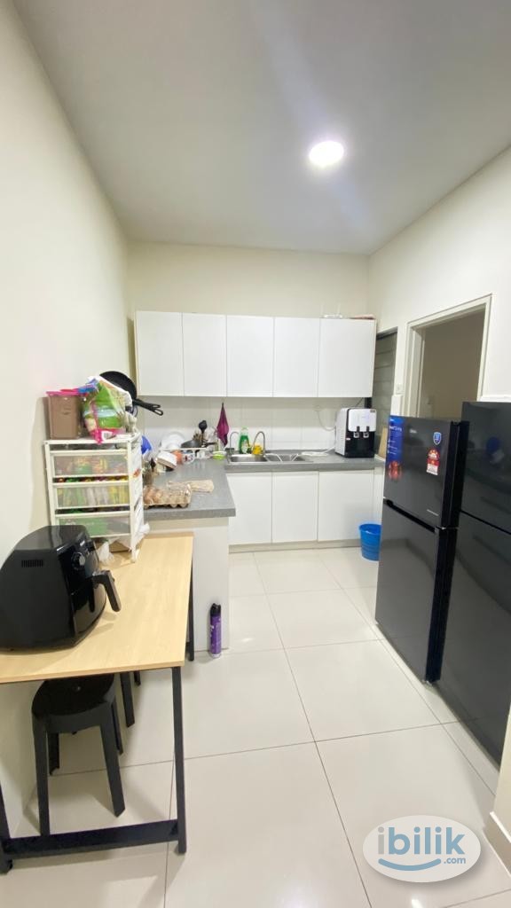 Single Room at Setiawalk, Pusat Bandar Puchong - Image 3