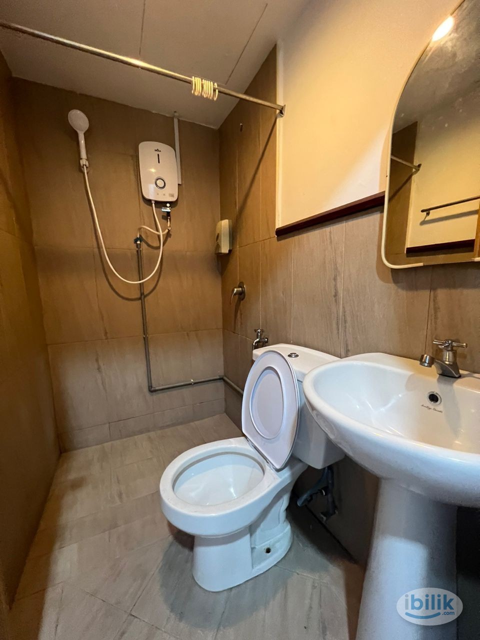 🏠🛏️ [ANTHILL+] QUEEN BED ROOM FOR RENT IN PUCHONG! 🛌💼 - Image 4