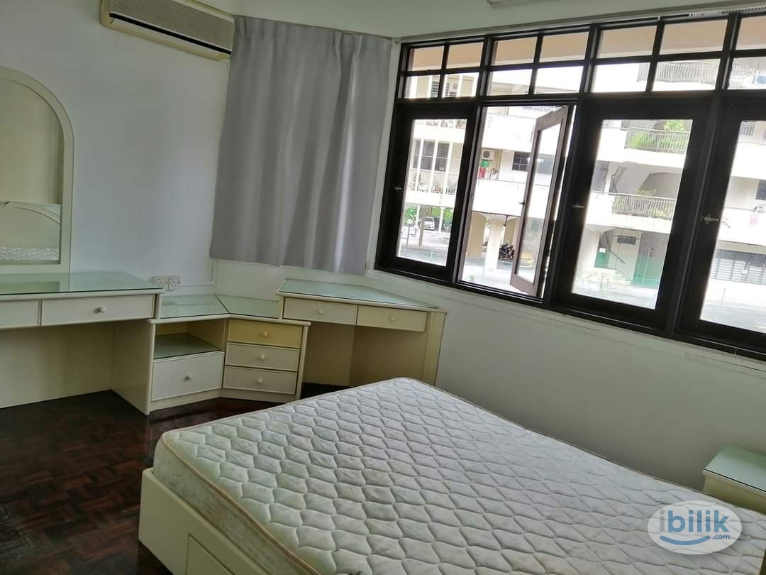 Master Room at Penang, Malaysia - Image 5