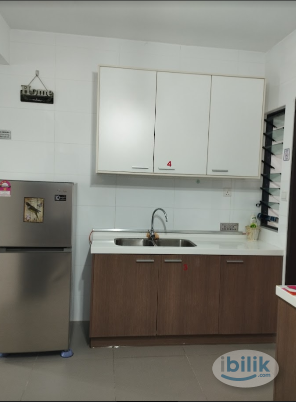 Middle Room at Block B13-06 @Taman Ponderosa, Johor Bahru - Image 4