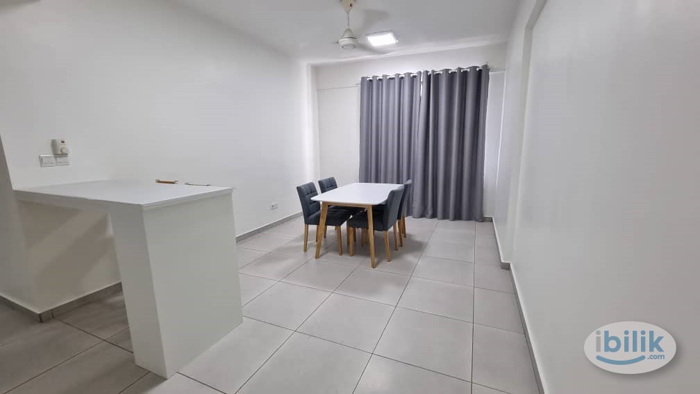 De Centrum UniPark, MALAY FEMALE Unit, Fully-furnished, Personal Bathroom - Image 3