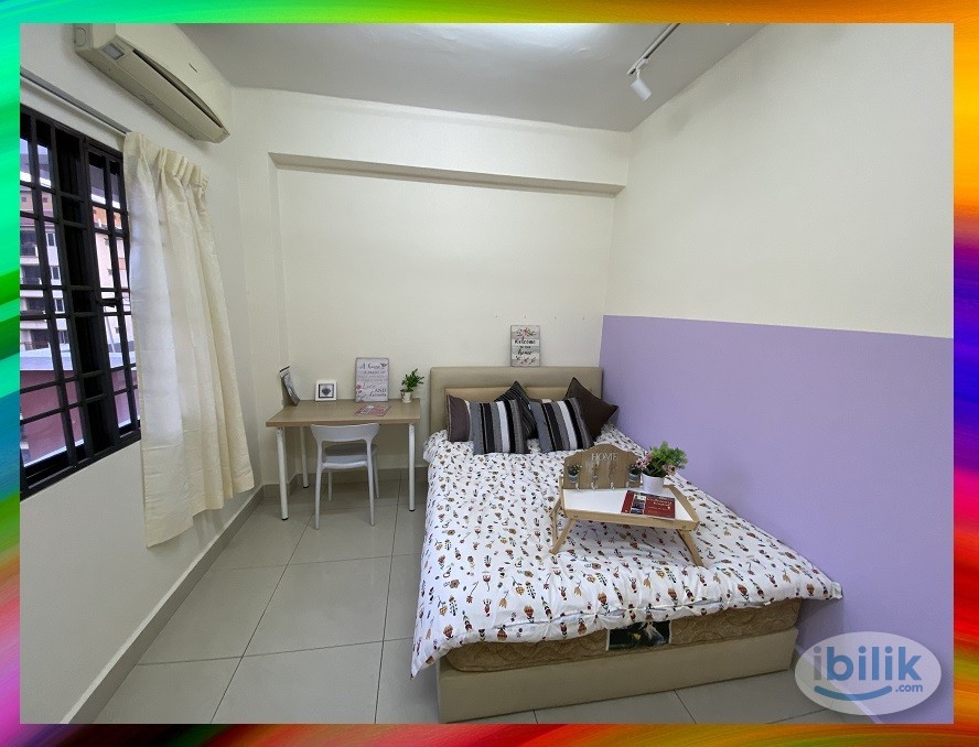 👩🏻8 minute 🚶‍♀️to MRT🚂, Exclusive Middle Room near IKEA PJ Bandar Utama @ Pelangi Astana Condominium near Damansara Sent - Image 1