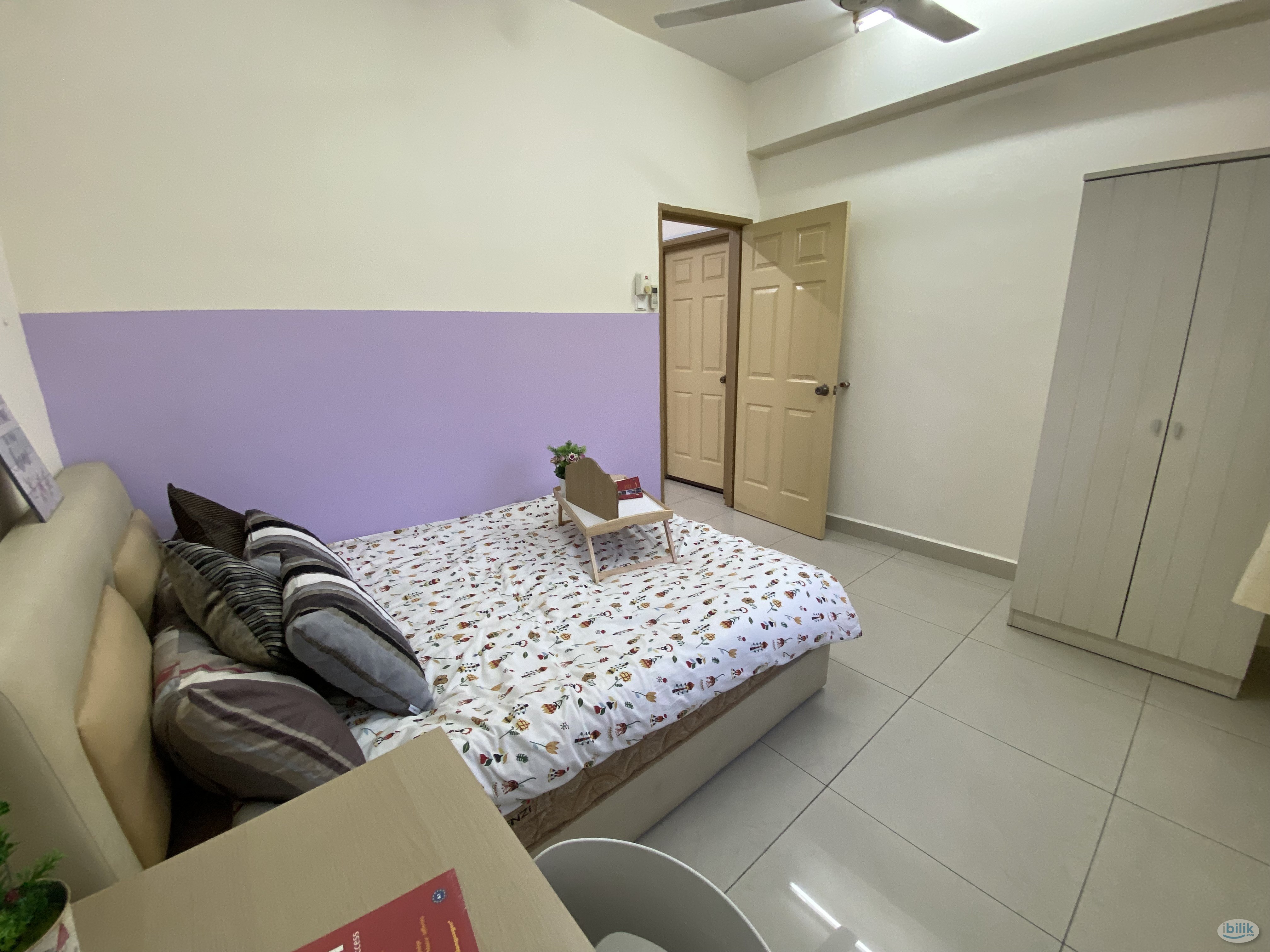👩🏻8 minute 🚶‍♀️to MRT🚂, Exclusive Middle Room near IKEA PJ Bandar Utama @ Pelangi Astana Condominium near Damansara Sent - Image 3