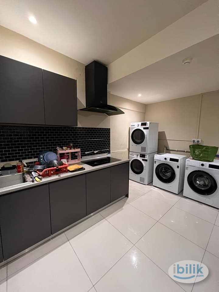 Study at KDU college ❓ Room Rent attach Private Toilet at Damansara Jaya, ATRIA mall - Image 1