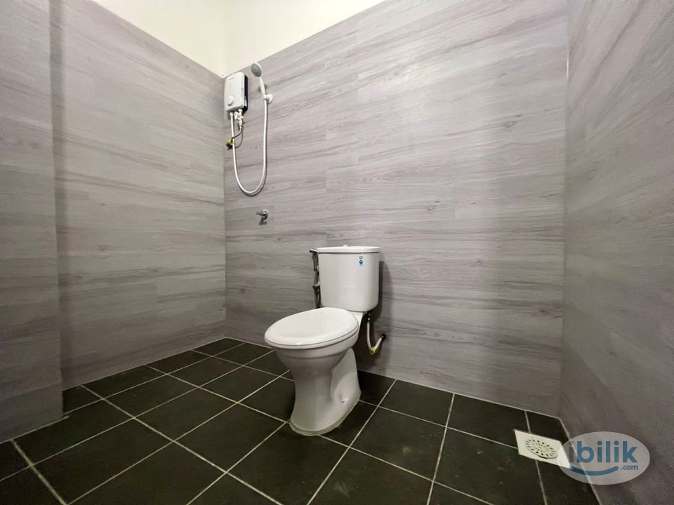 FREE DEPOSIT ✅ Room + Private Toilet for Rent @ Chow Kit LRT, Titiwangsa - Image 1