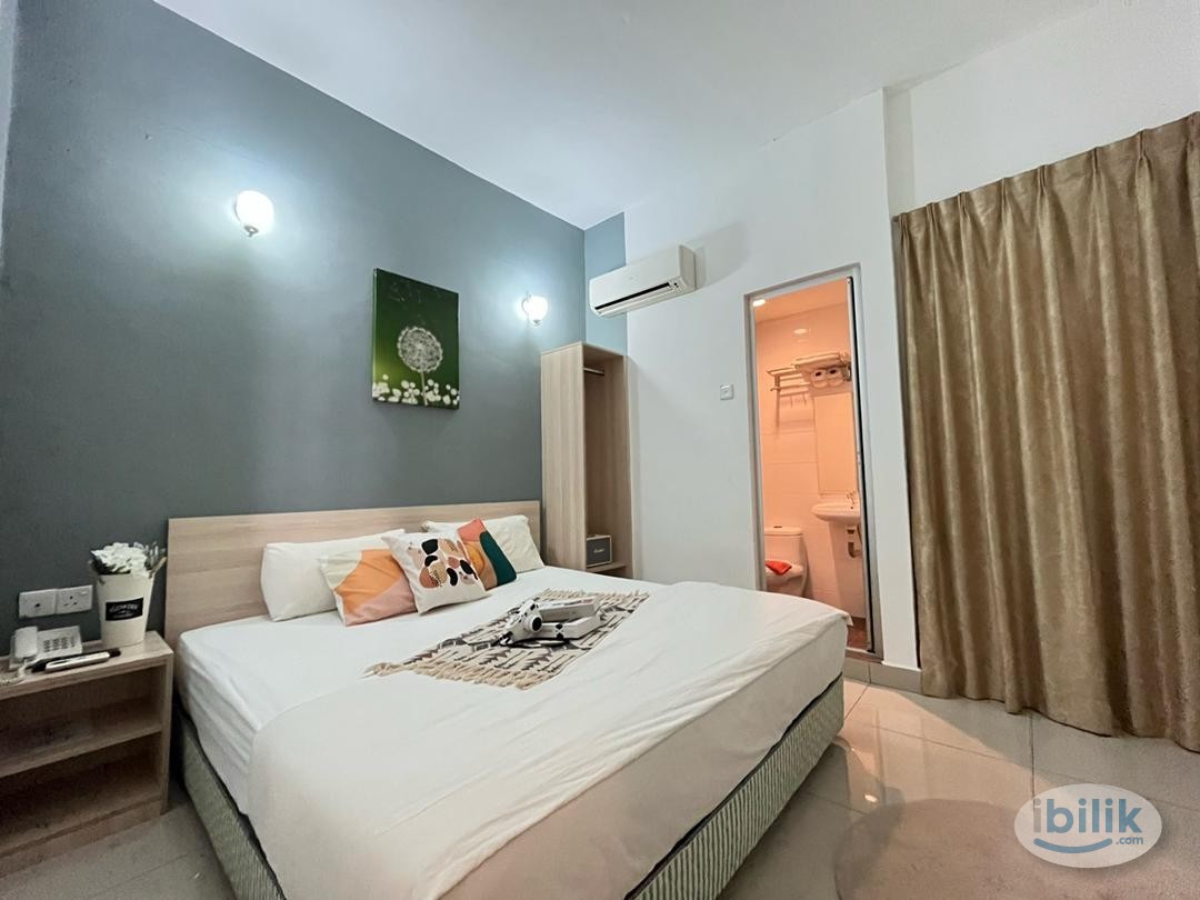 "🏡 8-min Walk to KDU Damansara Jaya! Furnished Room with Private 🚽 near Atria Shopping Mall 🛍️ Your Perfect Haven!&# - Image 1
