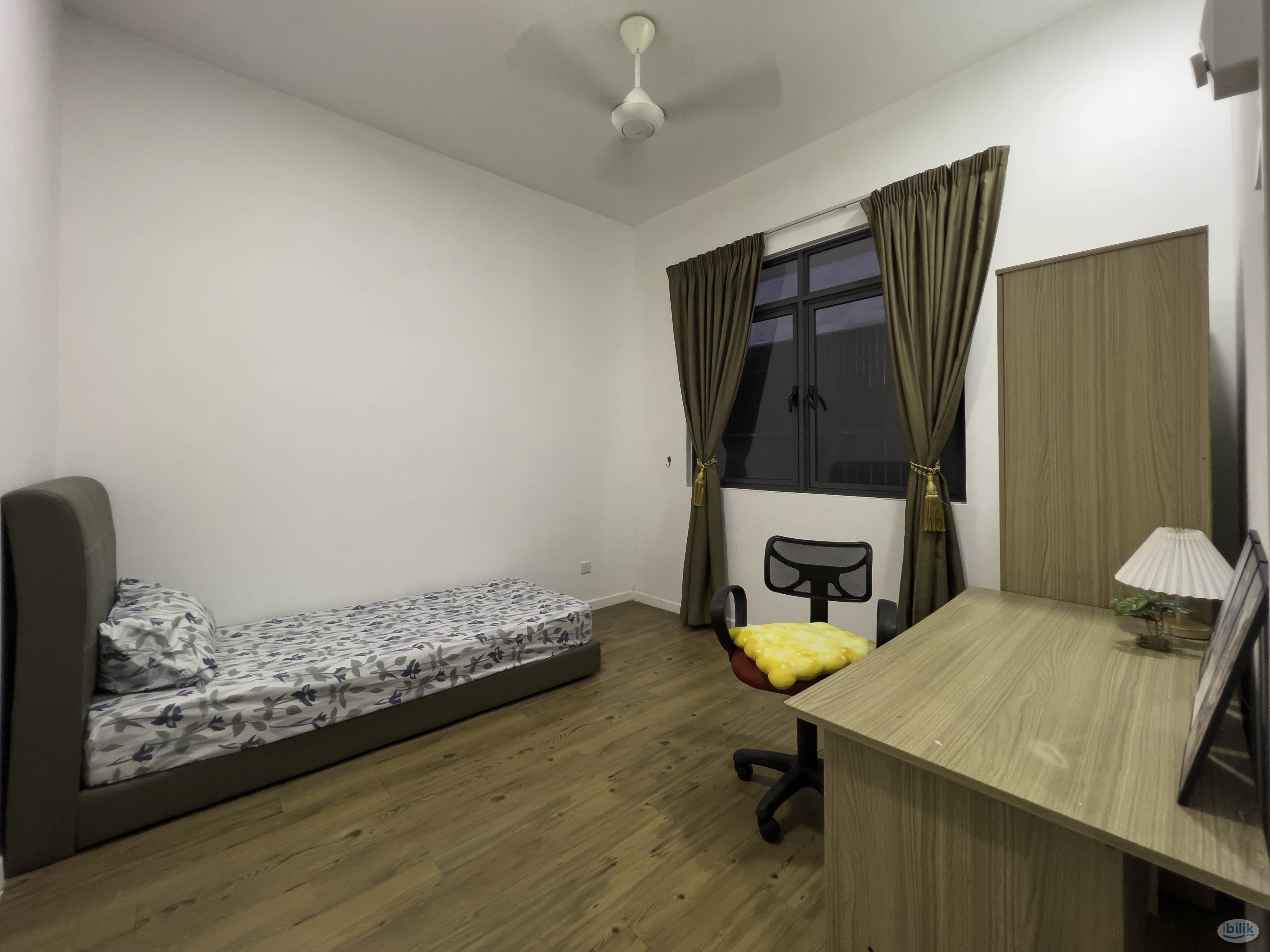 Single Room at Paramount Utropolis @ Glenmarie, Shah Alam - Image 3