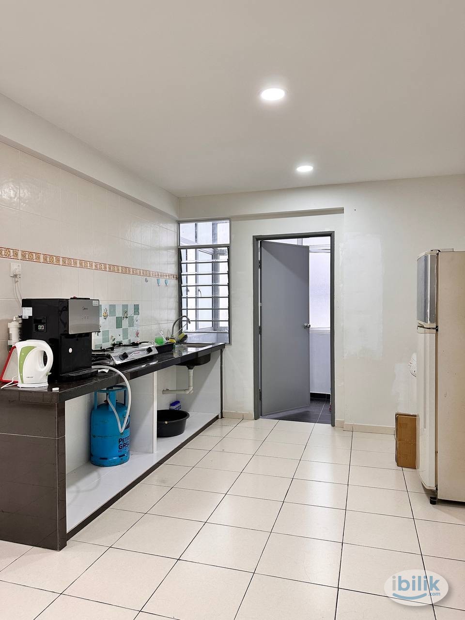 Master Room at Batu Kawan, Seberang Perai - Image 5