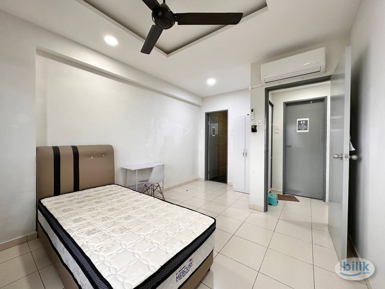 Master Room at Batu Kawan, Seberang Perai - Image 2
