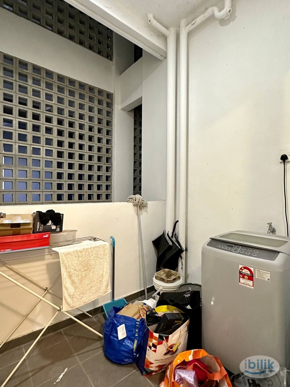 Middle Room at Butterworth, Seberang Perai - Image 5