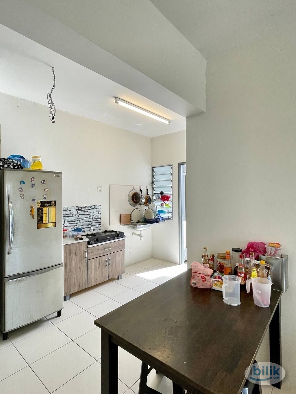 Middle Room at Butterworth, Seberang Perai - Image 4