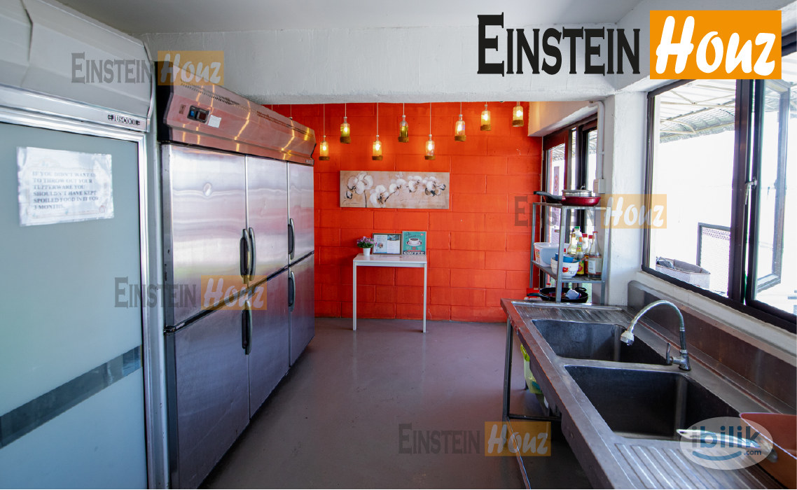 Single Room with Toilet - Image 1