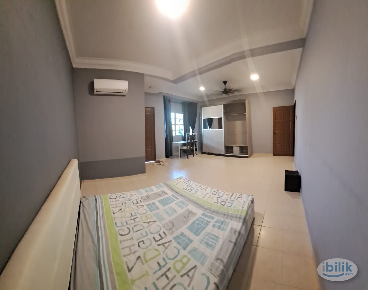 Master Room at Taman Cempaka, Senawang - Image 1