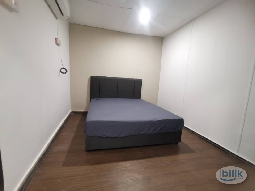 ZERO DEPOSIT❗Master Room at Taman Century Garden, Johor Bahru - Image 1