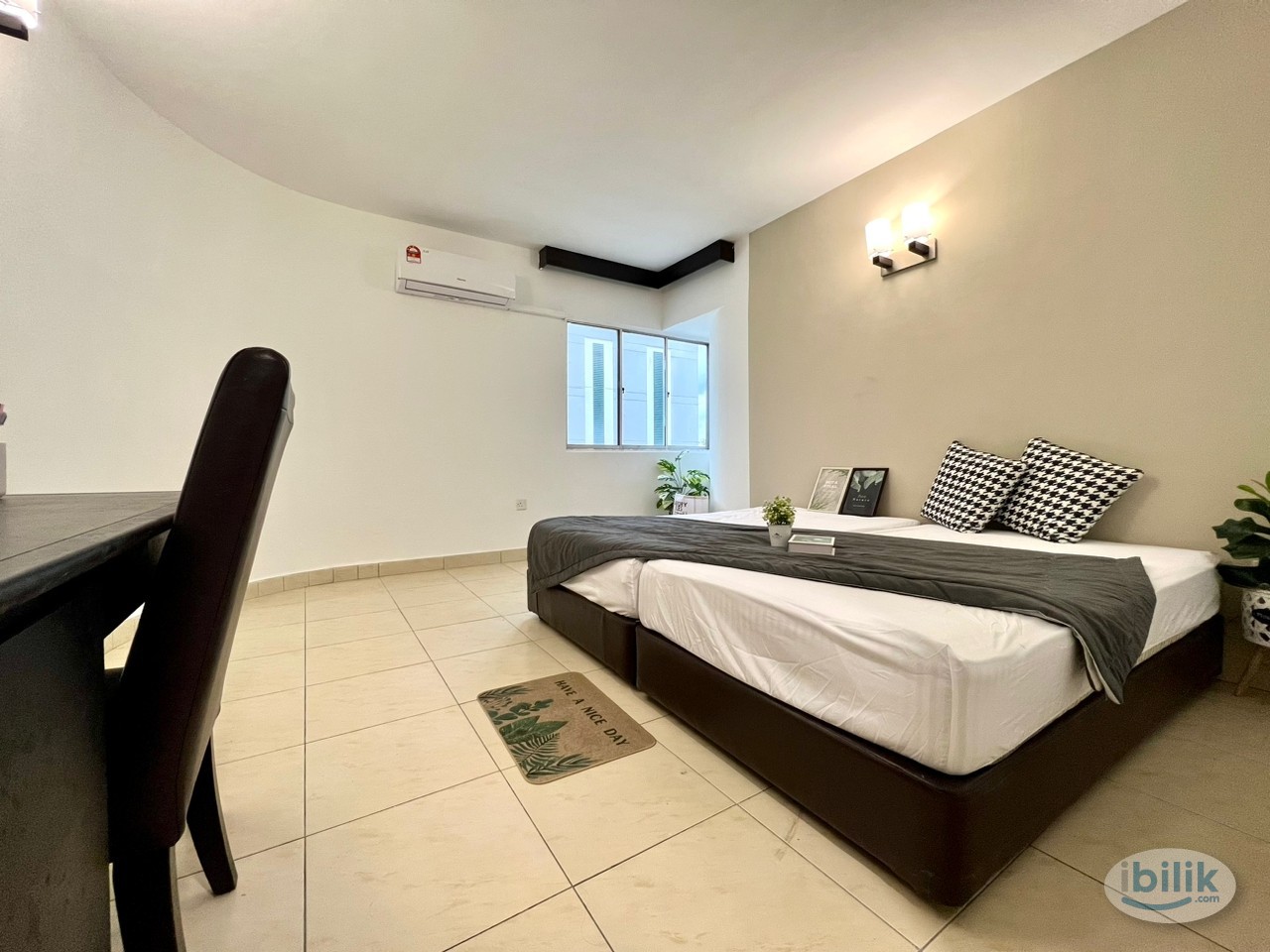 ZERO DEPOSIT✨靠近CIQ的优质主人房🎈Master Room at Taman Abad, Johor Bahru - Image 1