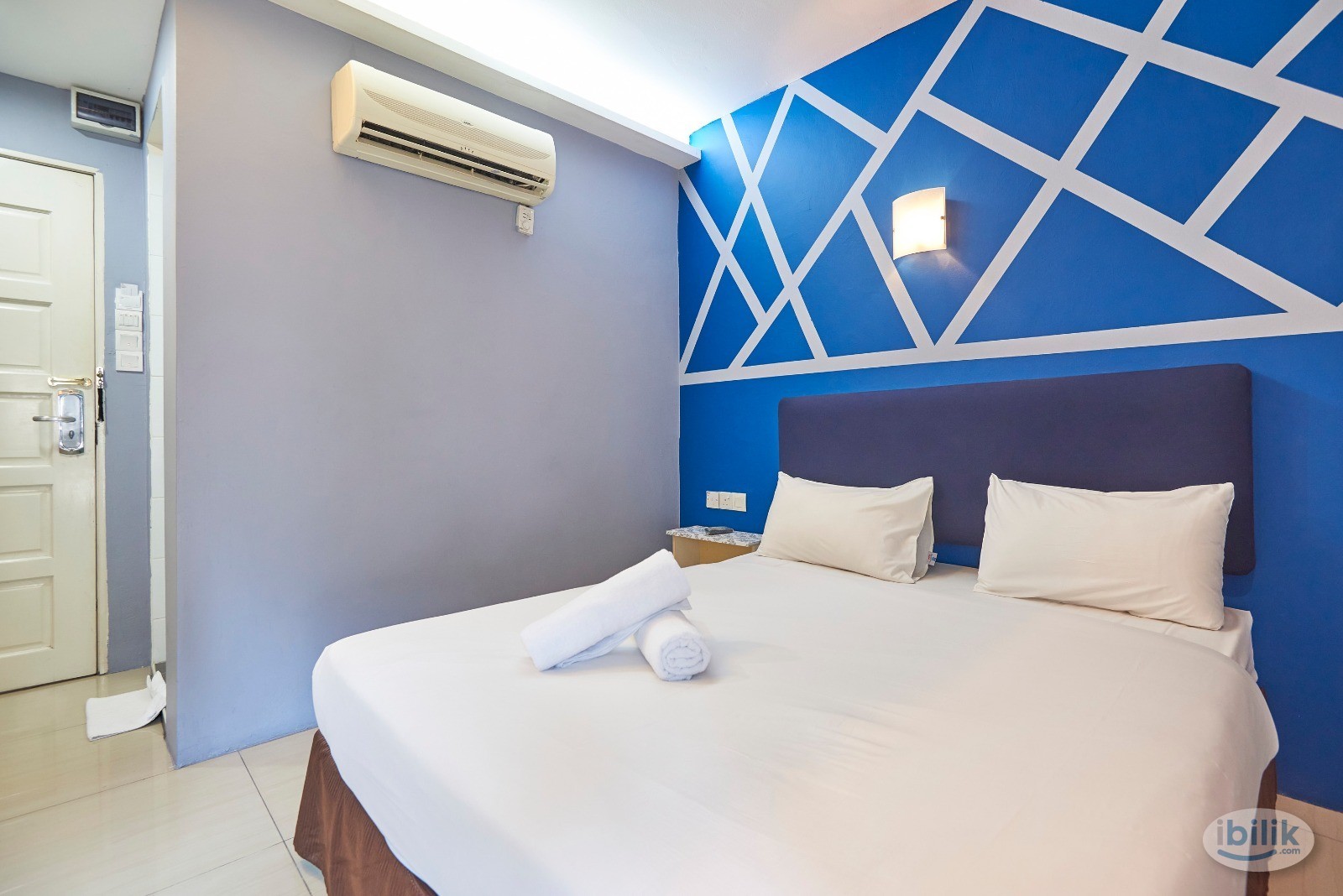 8-Min Walk to MRT Surian, Room Rentals Near Tropicana, The Strand, Kota Damansara! 🚶‍♀️🚂🌟 - Image 1