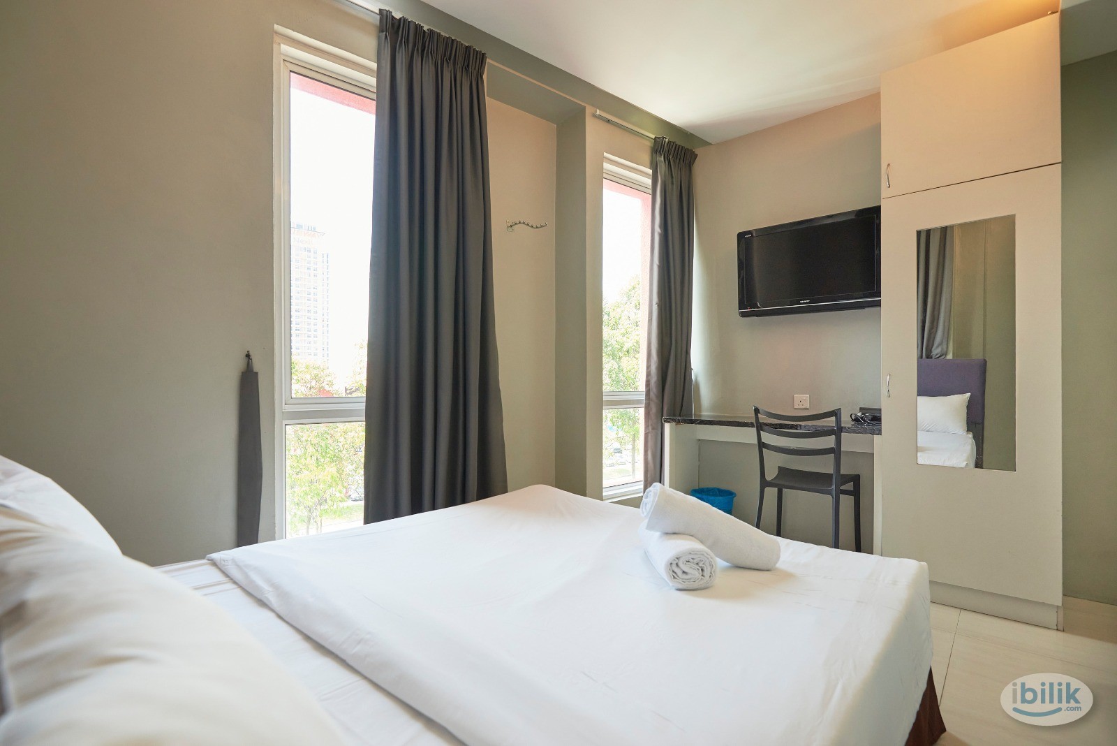 8-Min Walk to MRT Surian, Room Rentals Near Tropicana, The Strand, Kota Damansara! 🚶‍♀️🚂🌟 - Image 3