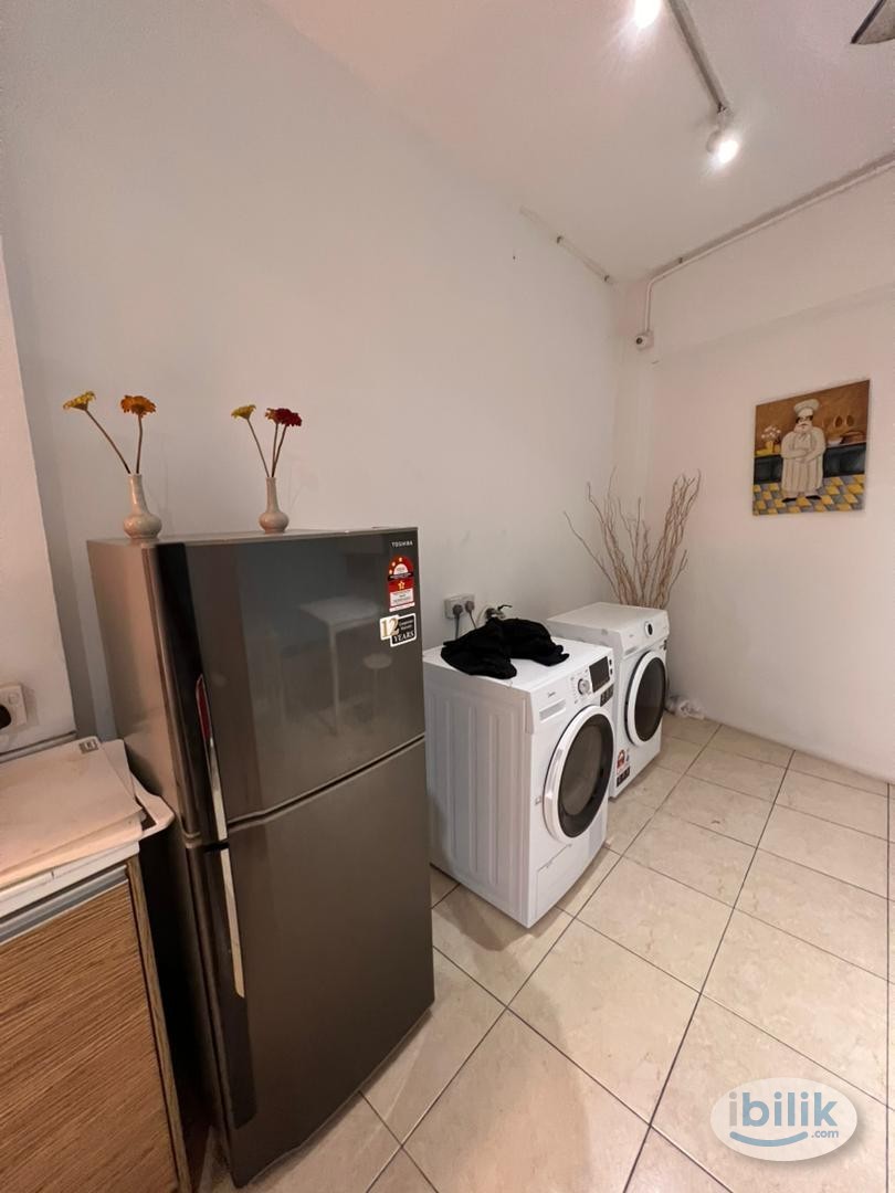 🧨🧨Zero Deposit Master Room at Bandar Utama, Petaling Jaya - Image 1