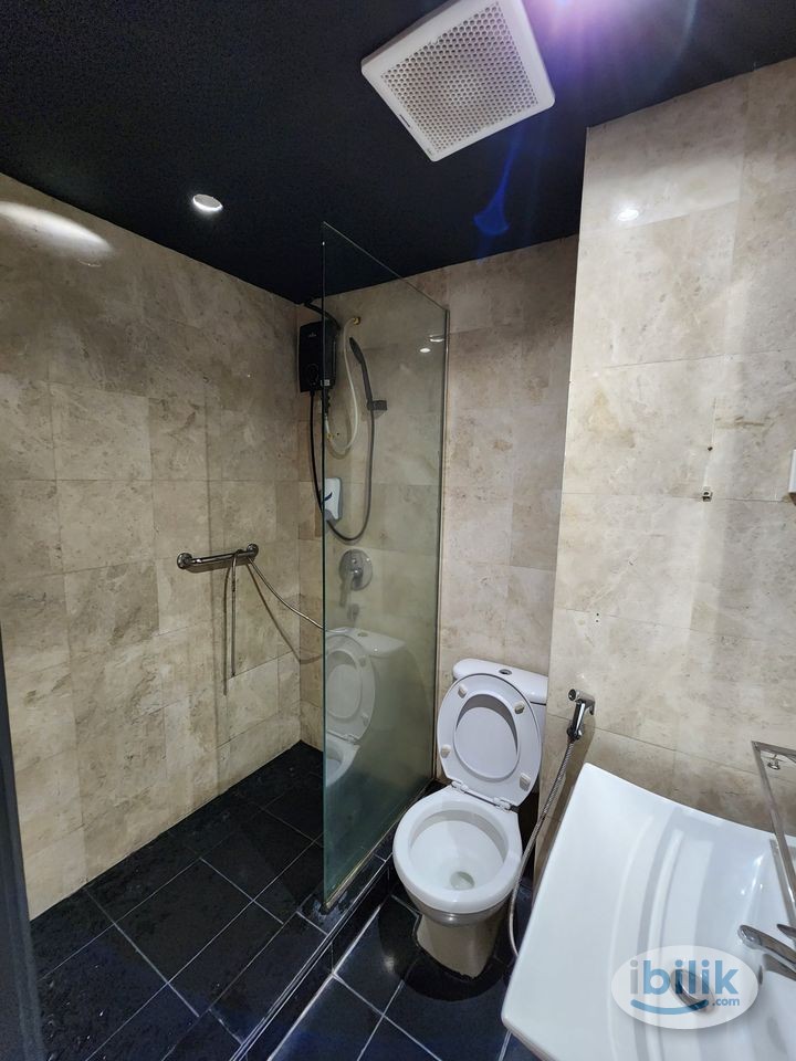 🏡🏡Master Room at SS15, Subang Jaya nearby Lrt Station / Inti Colloge - Image 3