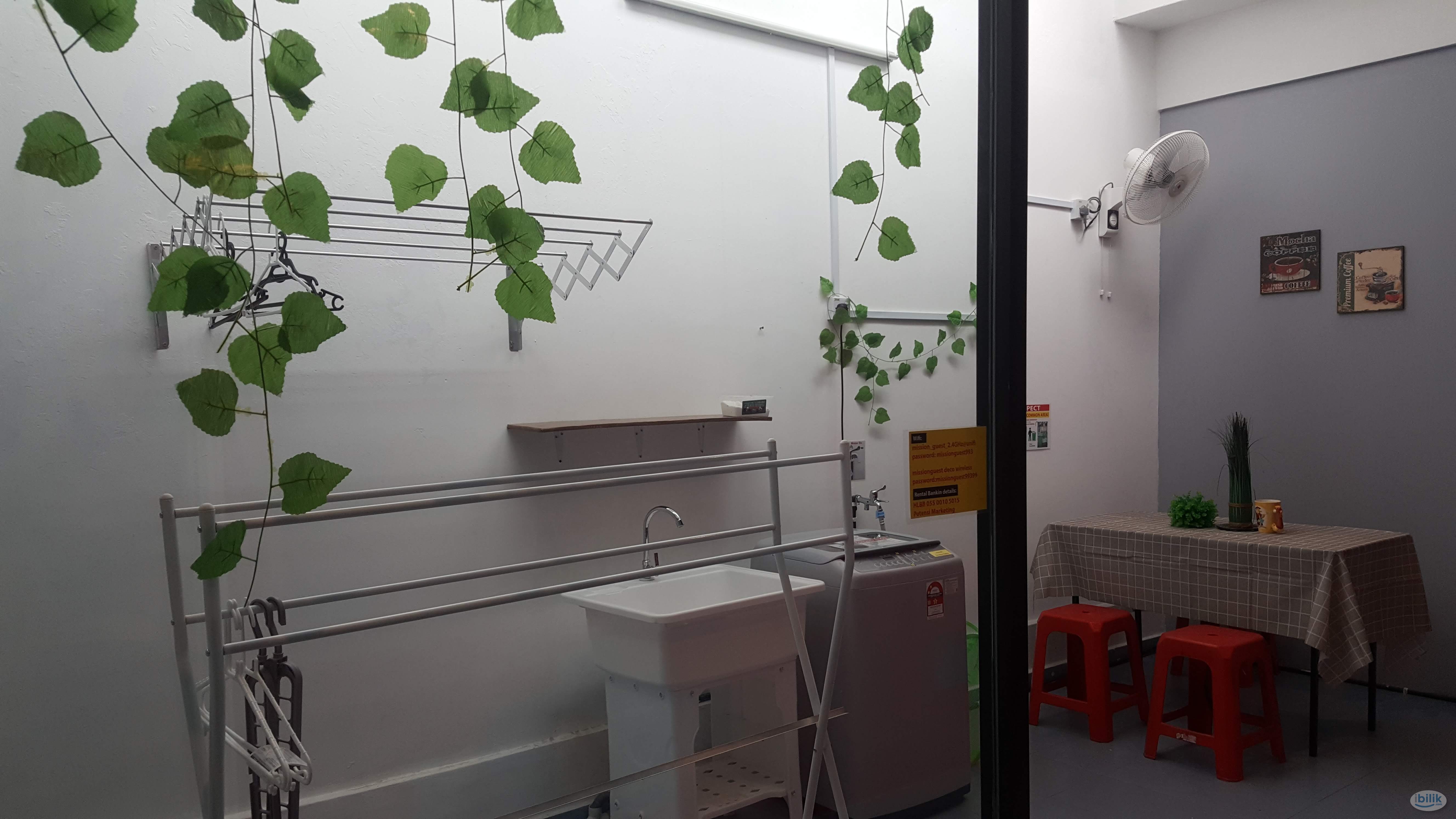 Female only unit-Middle Room RM500-Taman Cheras Jaya, Balakong-all utilities include-free parking - Image 4