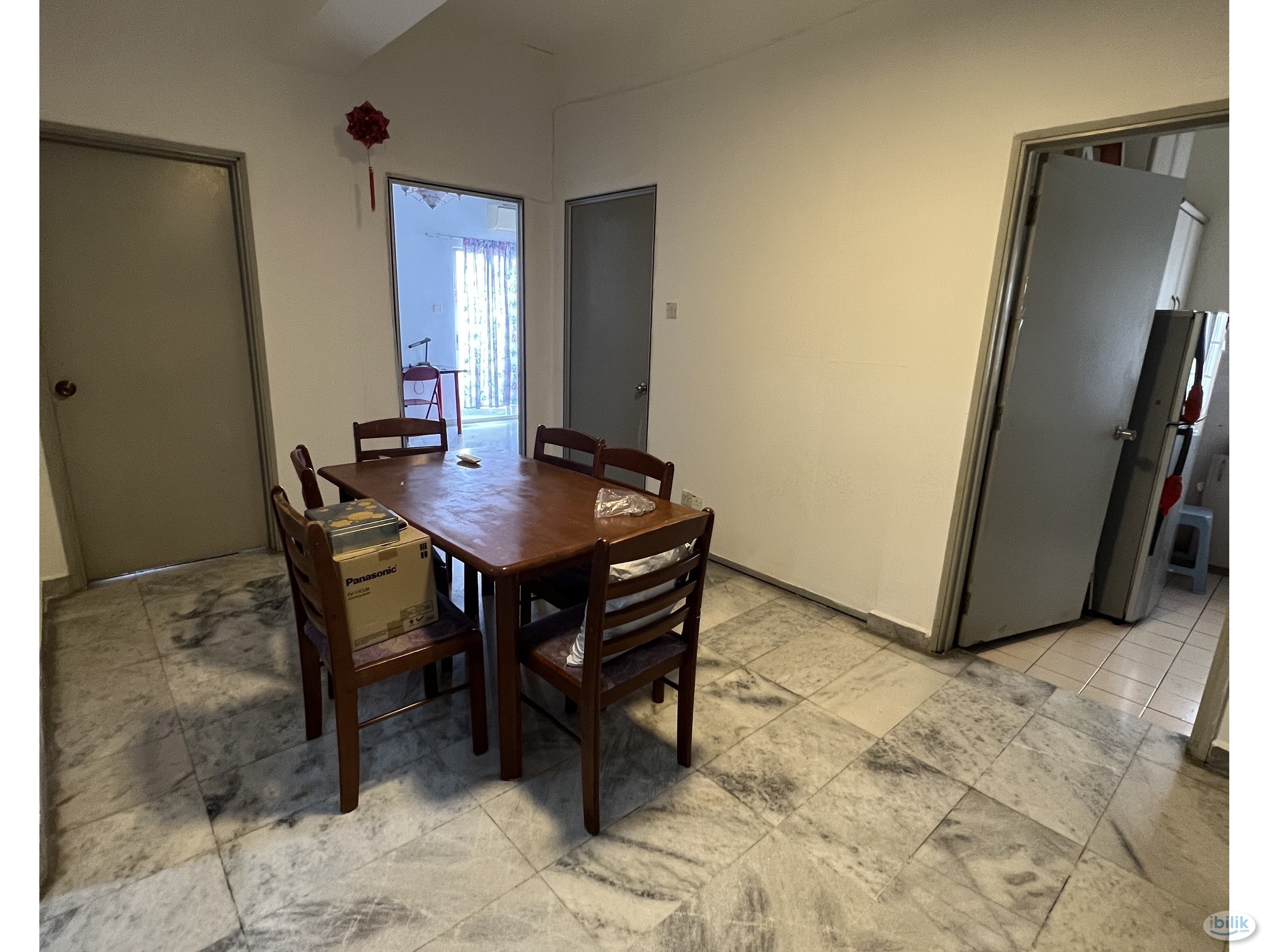 New Fully Furnished Middle Room at PJS 10 Bandar Sunway, Petaling Jaya - Image 1