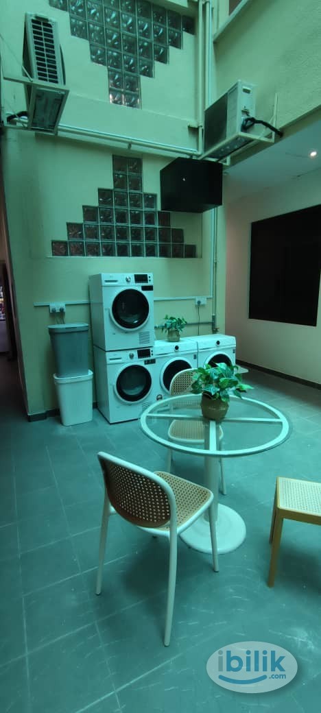 Near LRT Chow KIt  🚂 Master Room + Private Toilet near Jalan Ipoh, Quill City - Image 4