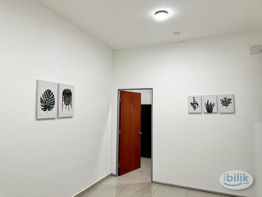 Private Middle Room, Free Cuckoo Water Dispenser, Actual Unit Viewing Available - Image 4