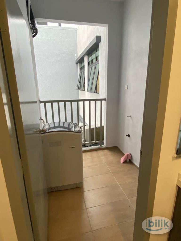 Private Middle Room, Free Cuckoo Water Dispenser, Actual Unit Viewing Available - Image 5