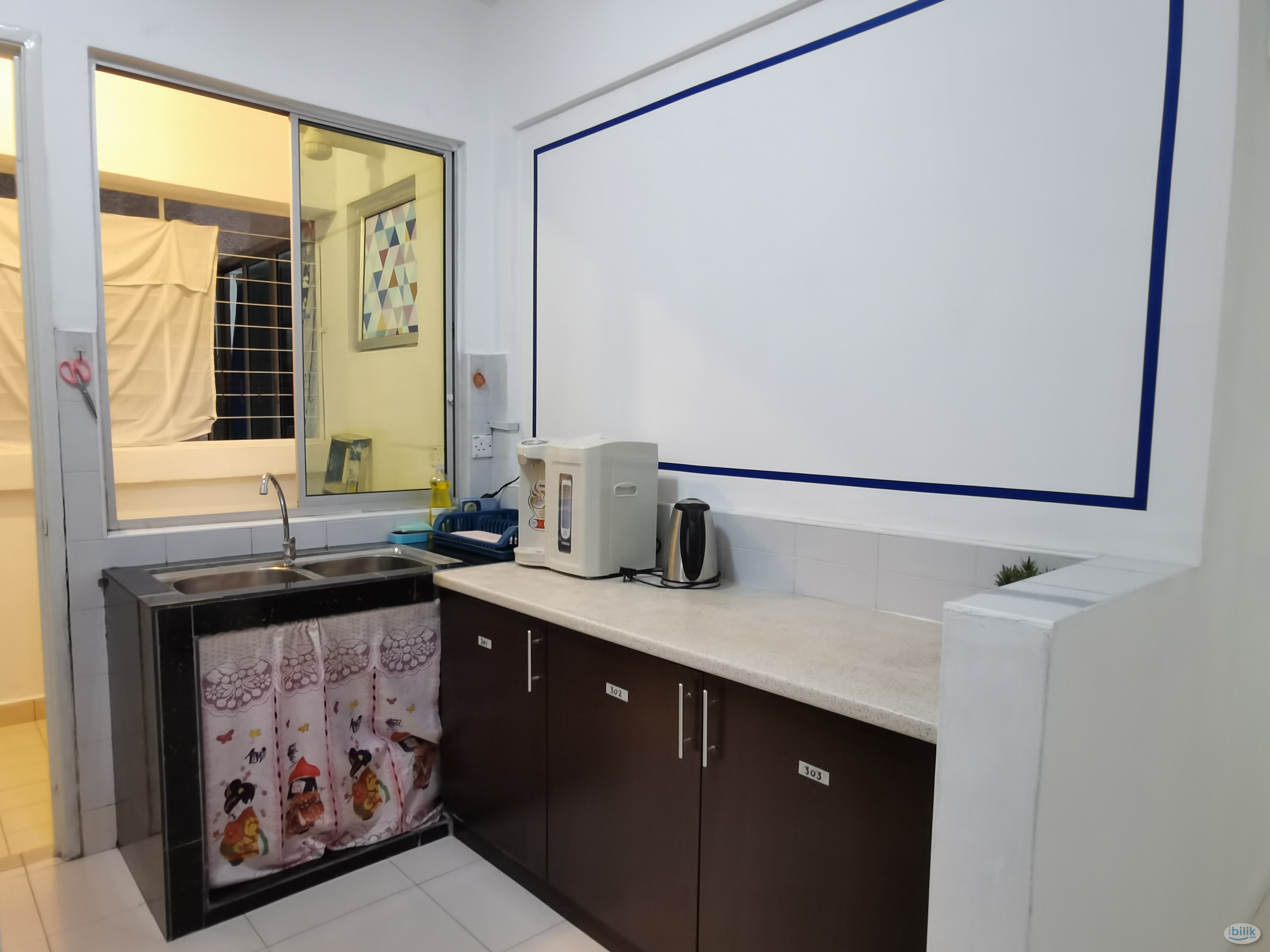 Master Room at Damansara Perdana, Petaling Jaya - Image 1