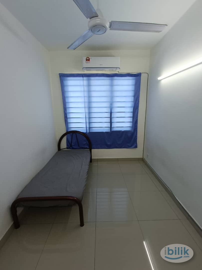 Room for Rent with Air-Cond at Setia Alam near Setia City mall - Image 2