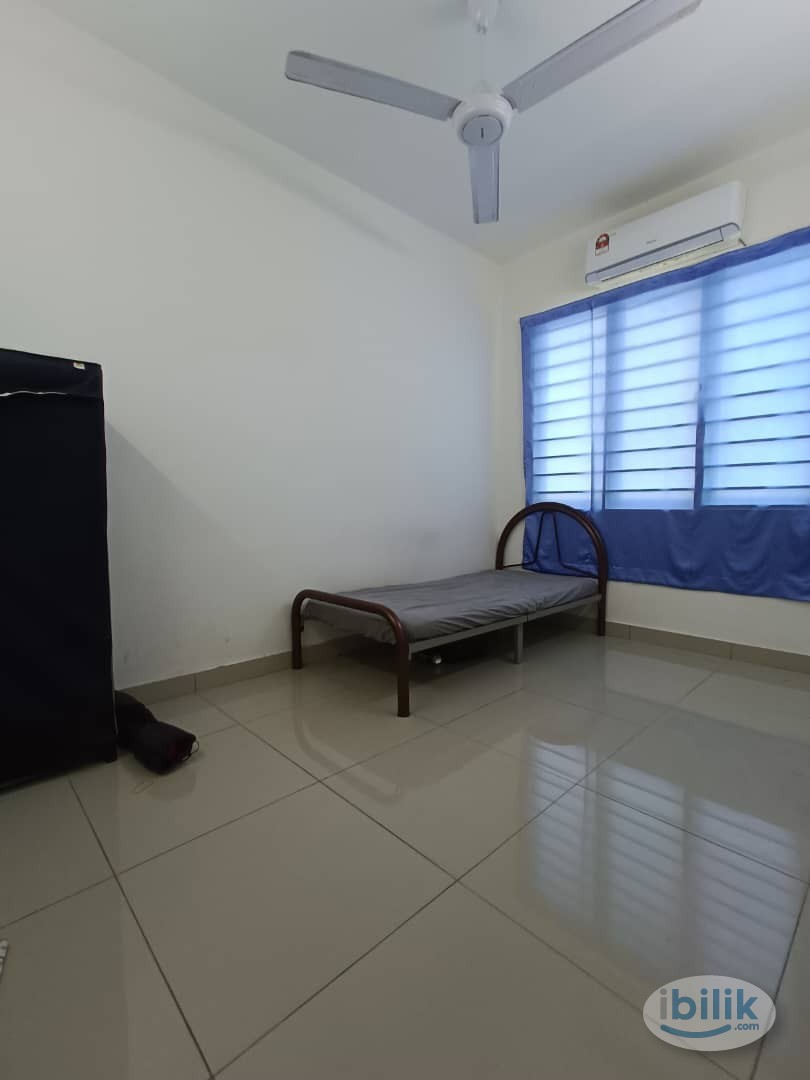 Room for Rent with Air-Cond at Setia Alam near Setia City mall - Image 3