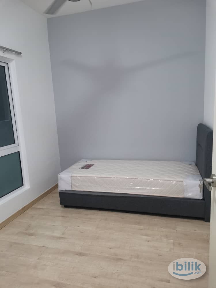 Cheapest Single Room At The Holmes Bandar Tun Razak - Image 1